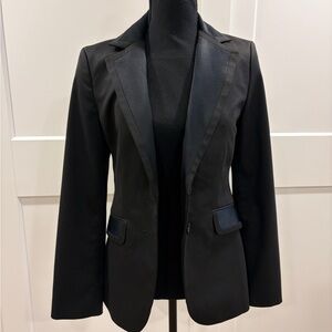 Express Women's Black Tuxedo Style Blazer - 2